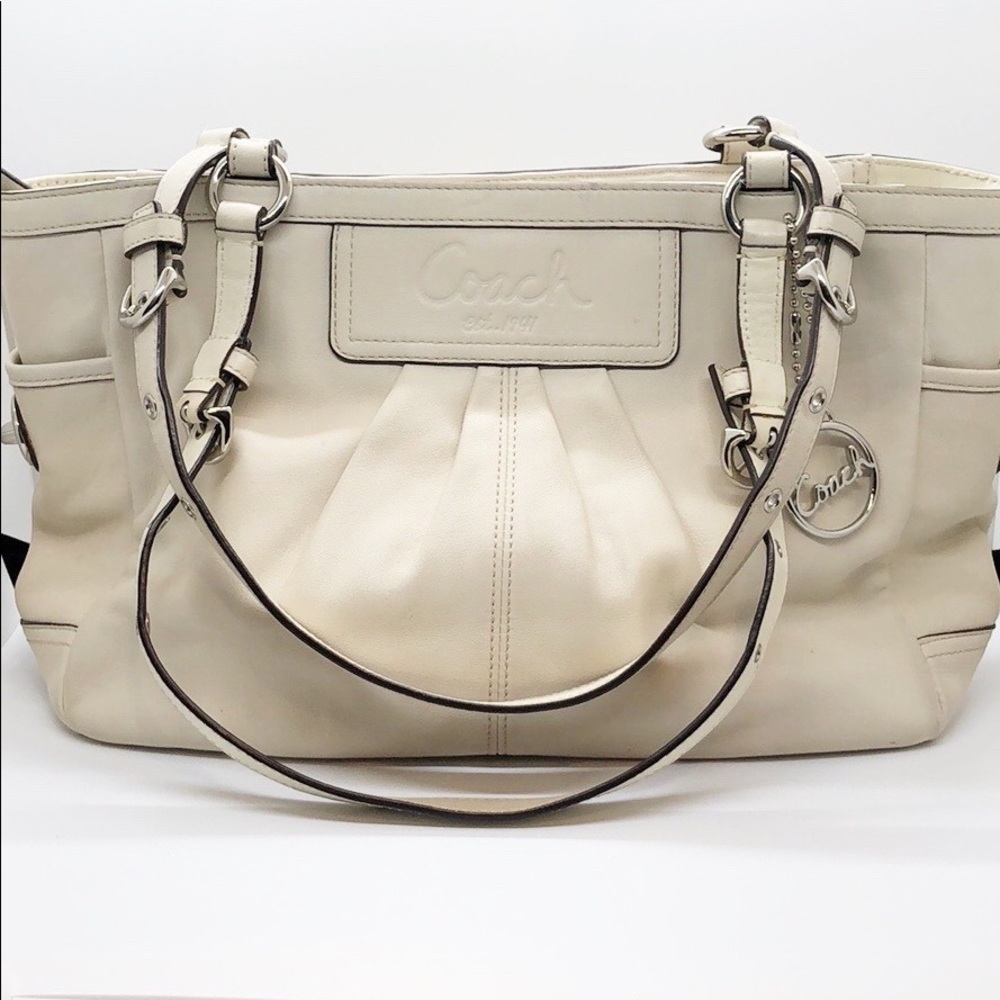 🔥 COACH Pleated Gallery Bag